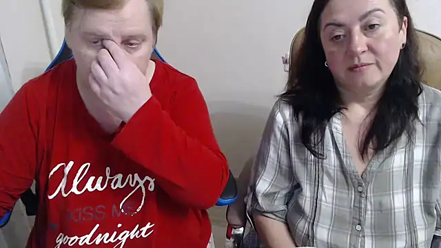 Bertie Adeline online show from 11/12/25, 09:25