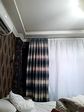 Snapshot of Gecenin_Kralicesi chatting on 05/30/26, 05:32 Gecenin Kralicesi online show from 05/30/26, 05:32
