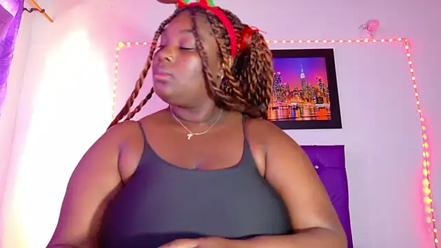 ebony NeighborMoans online show from 12/04/25, 06:49