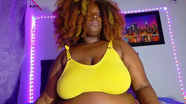 ebony NeighborMoans online show from 03/20/26, 03:33