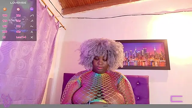Snapshot of ebony_NeighborMoans chatting on 06/15/26, 06:10 ebony NeighborMoans online show from 06/15/26, 06:10