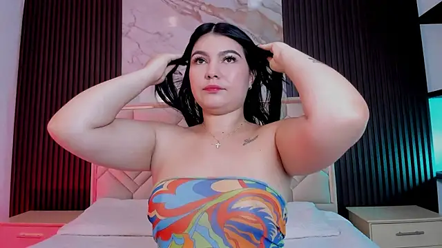 MiaaFarrel online show from 09/20/25, 12:39