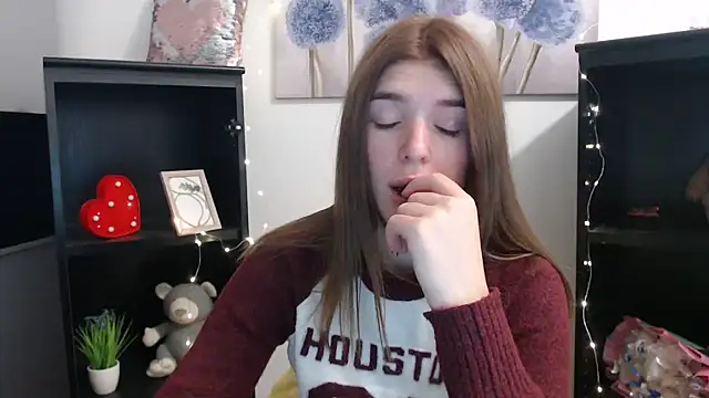 JuiceLips   online show from 10/22/25, 01:00