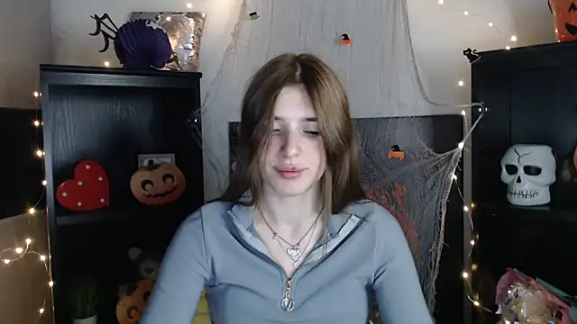 JuiceLips   online show from 11/03/25, 05:03