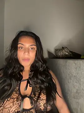 Stormyyy69 online show from 10/18/25, 02:36