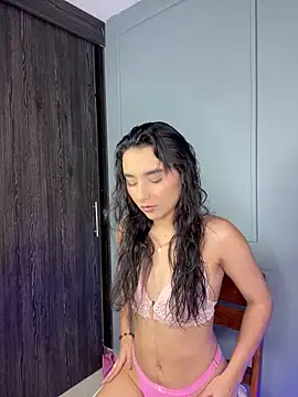 Zafira Montiel online show from 01/31/26, 09:24