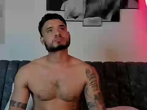Austin torres  online show from 09/09/25, 01:16