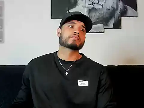 Austin torres  online show from 09/26/25, 02:59