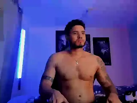 Austin torres  online show from 10/18/25, 02:25
