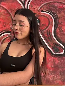 CatadeLuca online show from 11/08/25, 07:45