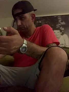 Hothotboyg online show from 09/18/25, 09:33