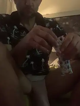 Hothotboyg online show from 04/07/26, 01:39