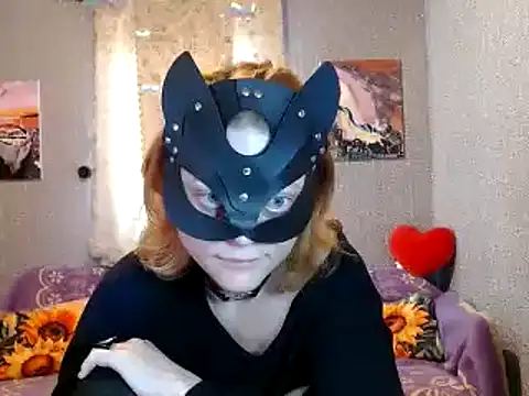 Miss Nona online show from 06/03/26, 11:02