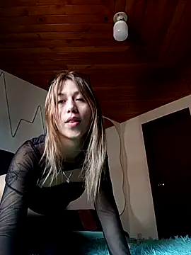 Snapshot of Anto_torres chatting on 10/14/25, 07:03 Anto torres online show from 10/14/25, 07:03