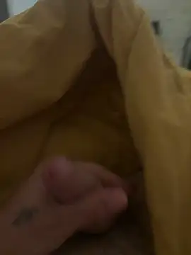 lolo33500 online show from 04/07/26, 05:30