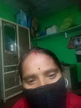 Punam yadavv online show from 10/27/25, 10:47