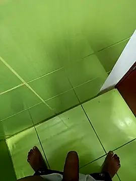 Snapshot of Geminis_95 chatting on 09/24/25, 03:04 Geminis 95 online show from 09/24/25, 03:04