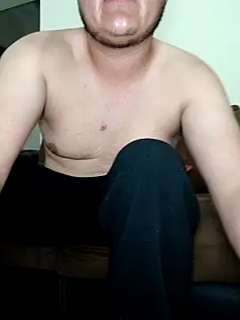 Snapshot of Jovenlechoso2044 chatting on 02/01/26, 08:35 Jovenlechoso2044 online show from 02/01/26, 08:35