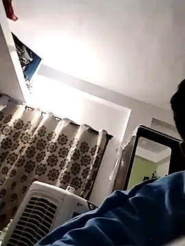 avi007p online show from 11/15/25, 06:48