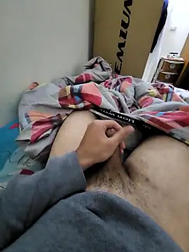 Snapshot of WelloffUpthrow chatting on 01/09/26, 11:28 WelloffUpthrow online show from 01/09/26, 11:28