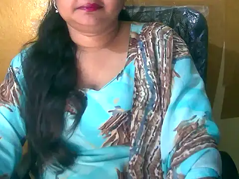 Saniya K online show from 10/15/25, 02:28