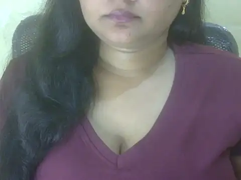 Saniya K online show from 10/27/25, 06:06