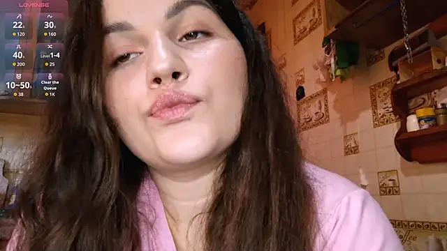 DierdreCousineau online show from 10/06/25, 11:07