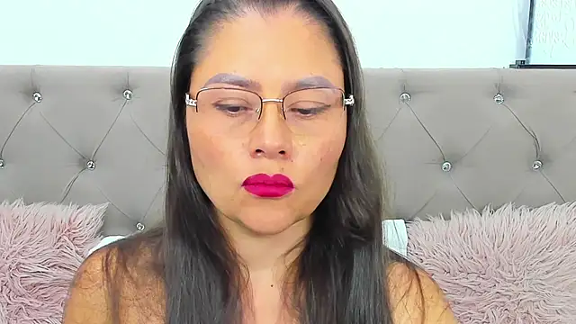 Isbettyche online show from 03/29/26, 03:50