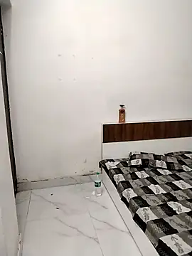 Snapshot of Sexy_vernilla chatting on 09/17/25, 02:52 Sexy vernilla online show from 09/17/25, 02:52