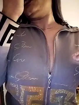 Snapshot of Sexy_vernilla chatting on 01/11/26, 09:20 Sexy vernilla online show from 01/11/26, 09:20