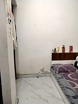 Snapshot of Sexy_vernilla chatting on 02/23/26, 10:07 Sexy vernilla online show from 02/23/26, 10:07