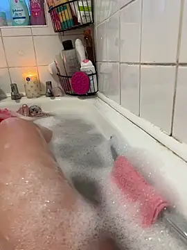 Imogenbabyyy online show from 09/20/25, 05:47