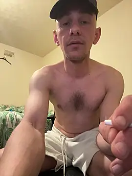 Georgeg2002 online show from 04/24/26, 03:09