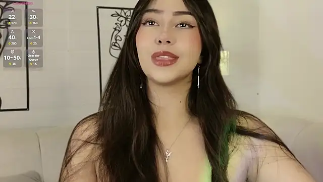 Snapshot of VioletBlacke_ chatting on 05/21/26, 02:13 VioletBlacke online show from 05/21/26, 02:13