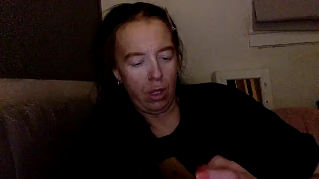 Bellababexox  online show from 04/06/26, 04:46