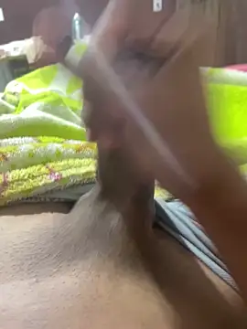 marcqueim online show from 11/04/25, 03:49