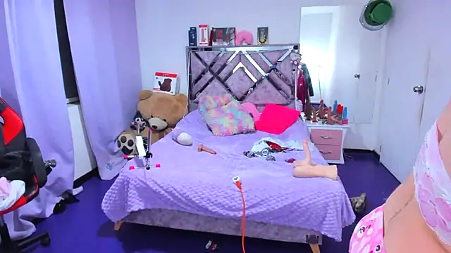 Luna Analya online show from 04/11/26, 05:12