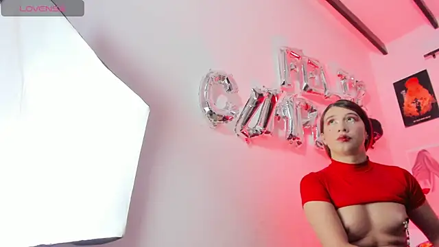 Rihanna hotx online show from 03/12/26, 02:50