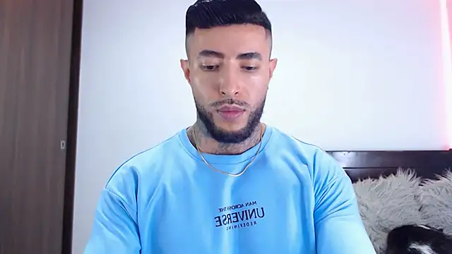 andrea de lucaa online show from 12/20/25, 02:40