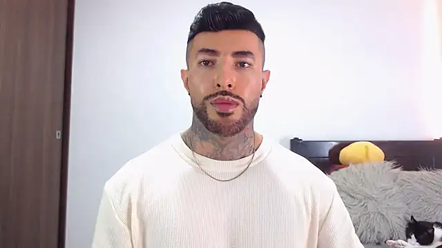 andrea de lucaa online show from 02/18/26, 03:02