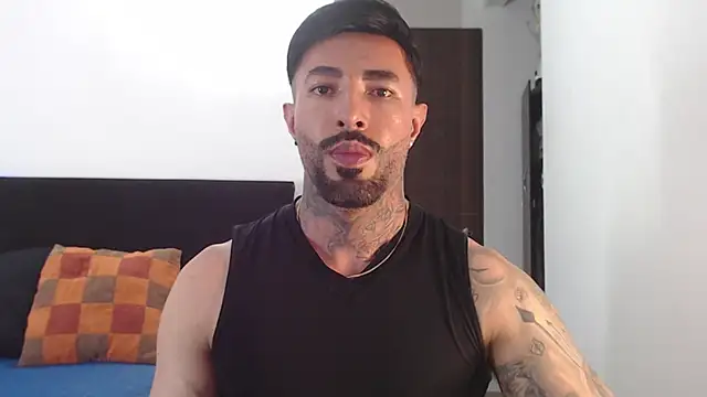Snapshot of andrea_de_lucaa chatting on 07/22/26, 04:48 andrea de lucaa online show from 07/22/26, 04:48