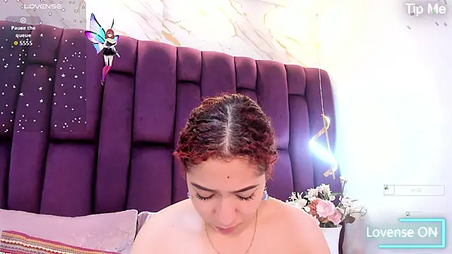 megannherrera online show from 11/04/25, 11:53