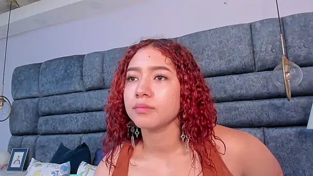 Snapshot of megannherrera chatting on 05/01/26, 01:37 megannherrera online show from 05/01/26, 01:37