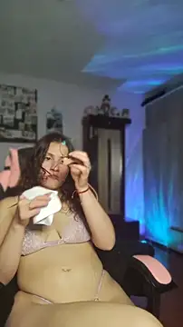 lindasyt online show from 04/01/26, 02:12