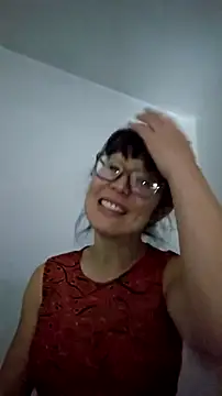 LeemaBean online show from 10/18/25, 06:41