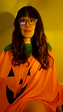 LeemaBean online show from 10/27/25, 12:36