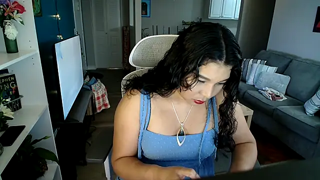 SHEILYN  online show from 04/23/26, 05:08