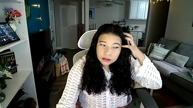 SHEILYN  online show from 04/24/26, 05:43