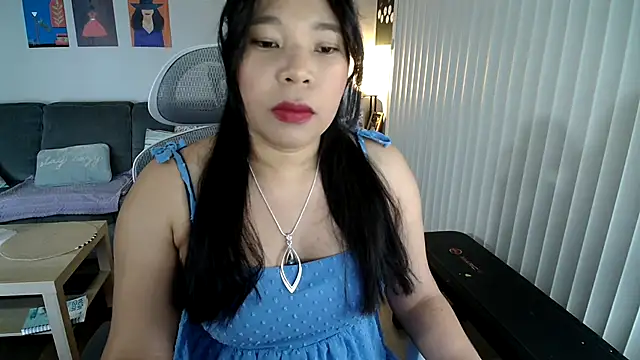 Snapshot of SHEILYN_ chatting on 05/07/26, 05:13 SHEILYN online show from 05/07/26, 05:13