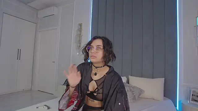 VioletAsh online show from 03/22/26, 04:38